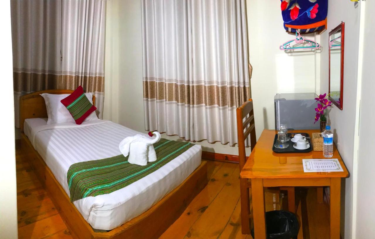 Railroad Hotel Кало Экстерьер фото