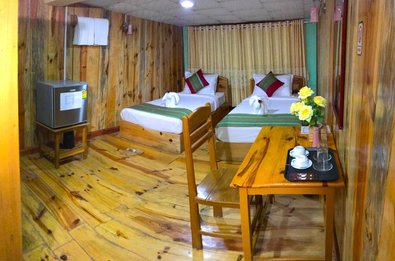 Railroad Hotel Кало Экстерьер фото